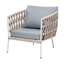 Кресло плетеное для уличных кафе и ресторанов